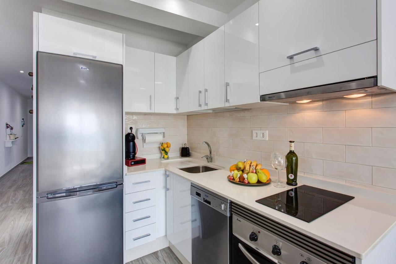 El Galeon Apartment *